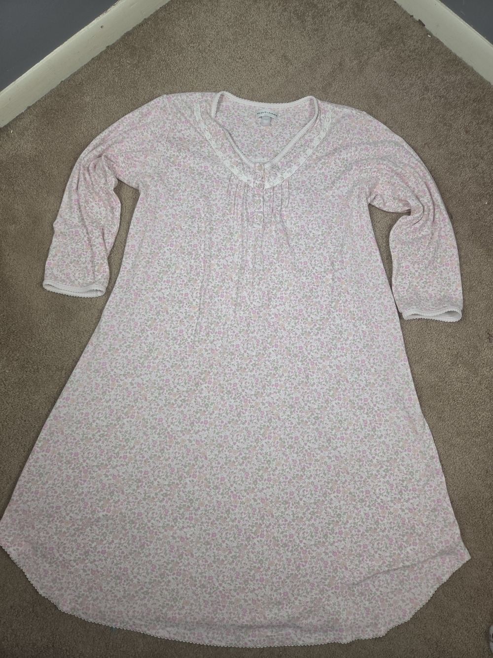Miss Elaine Pastel Pink Floral V-Neck Long Sleeve Nightgown